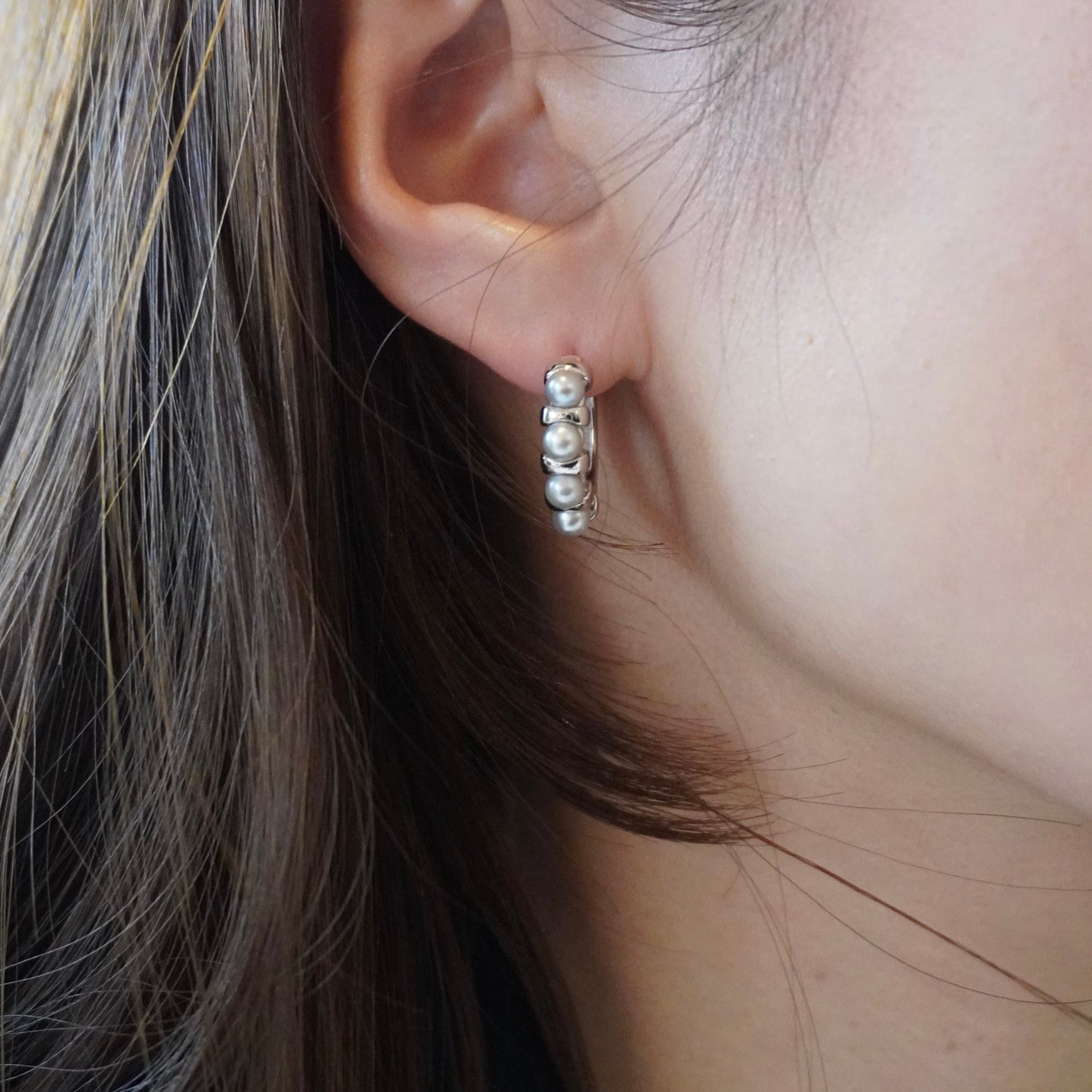 Blue Gray Baby Pearl Hoop Pierce