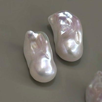 Big Baroque Pearl Pierce