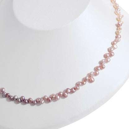 Baroque Pearl Gradation Design Necklace