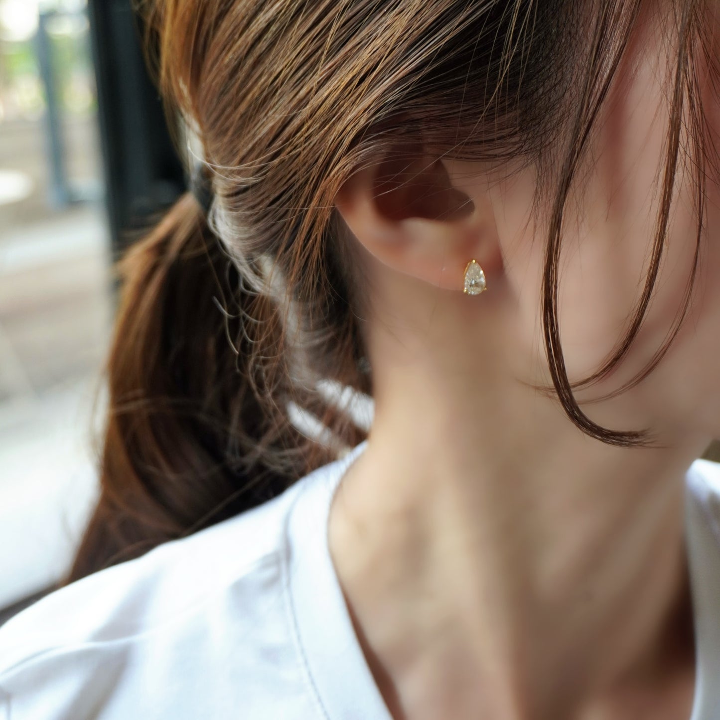Moissanite Pear Shape Pierce