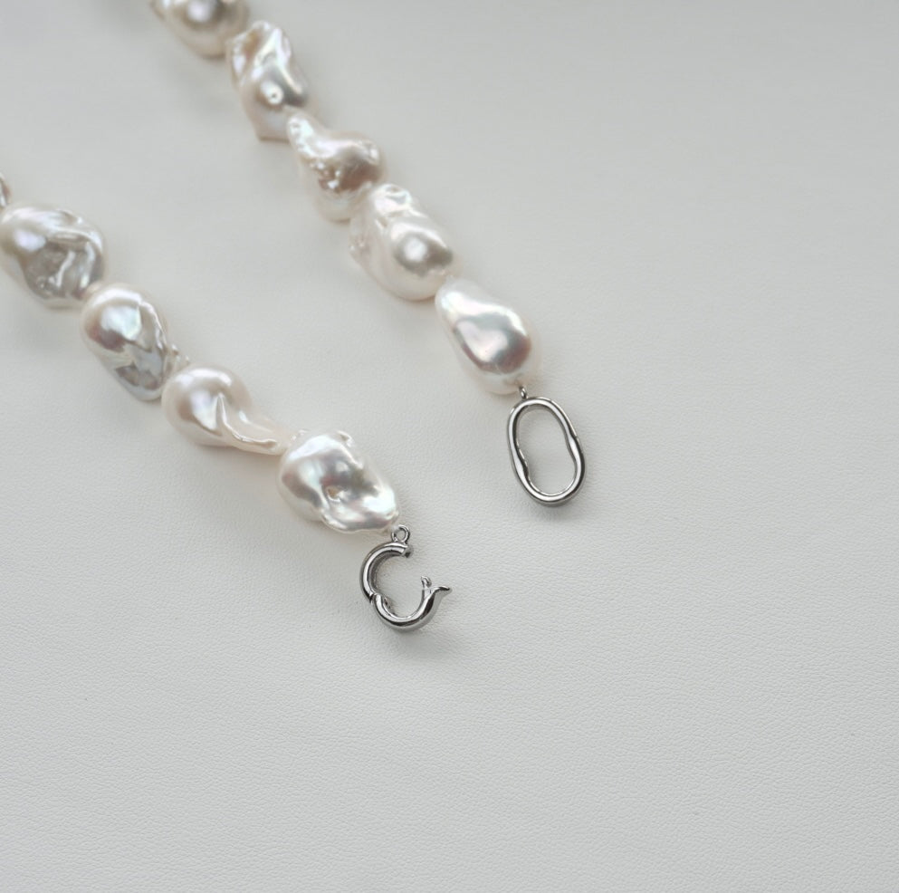 Big Baroque Pearl Necklace