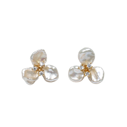 Petal Pearl Bloom Pierce