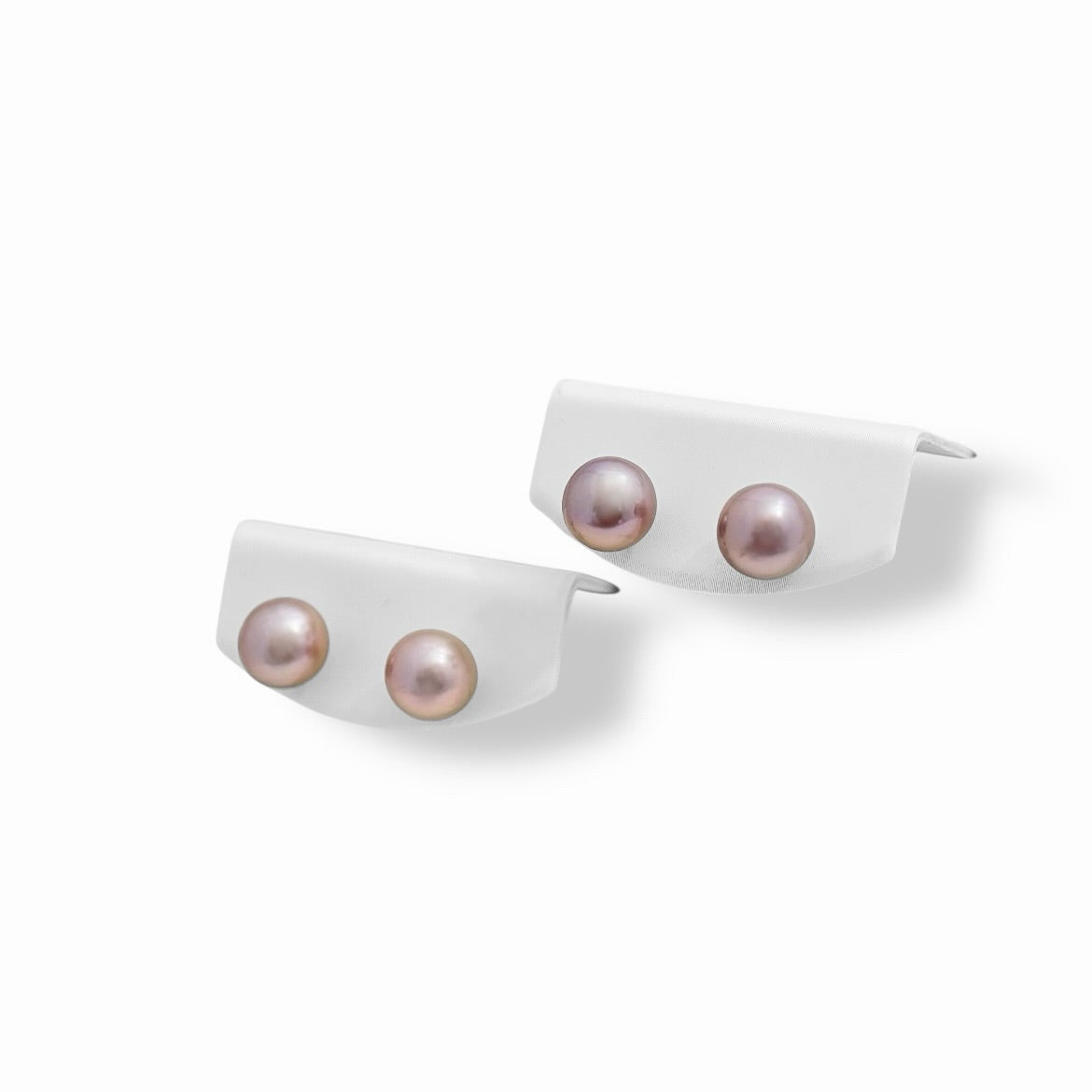 Natural Color Pearl Pierce