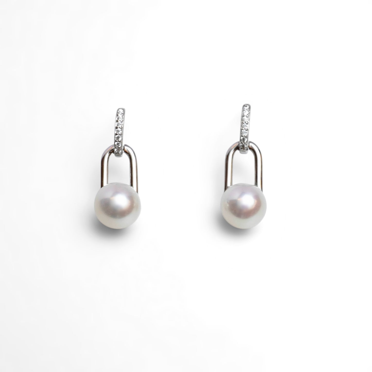 Pearl Drop Pierce