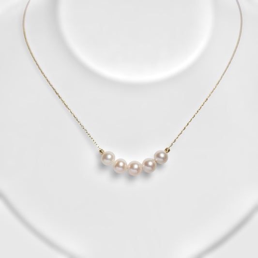 Smile Pearl Necklace