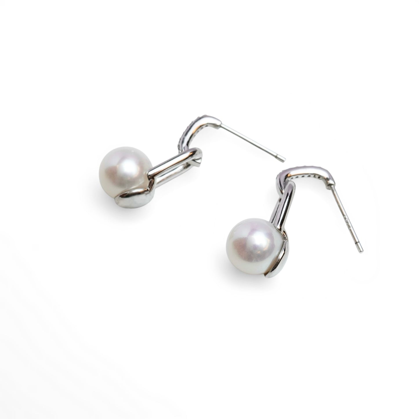 Pearl Drop Pierce