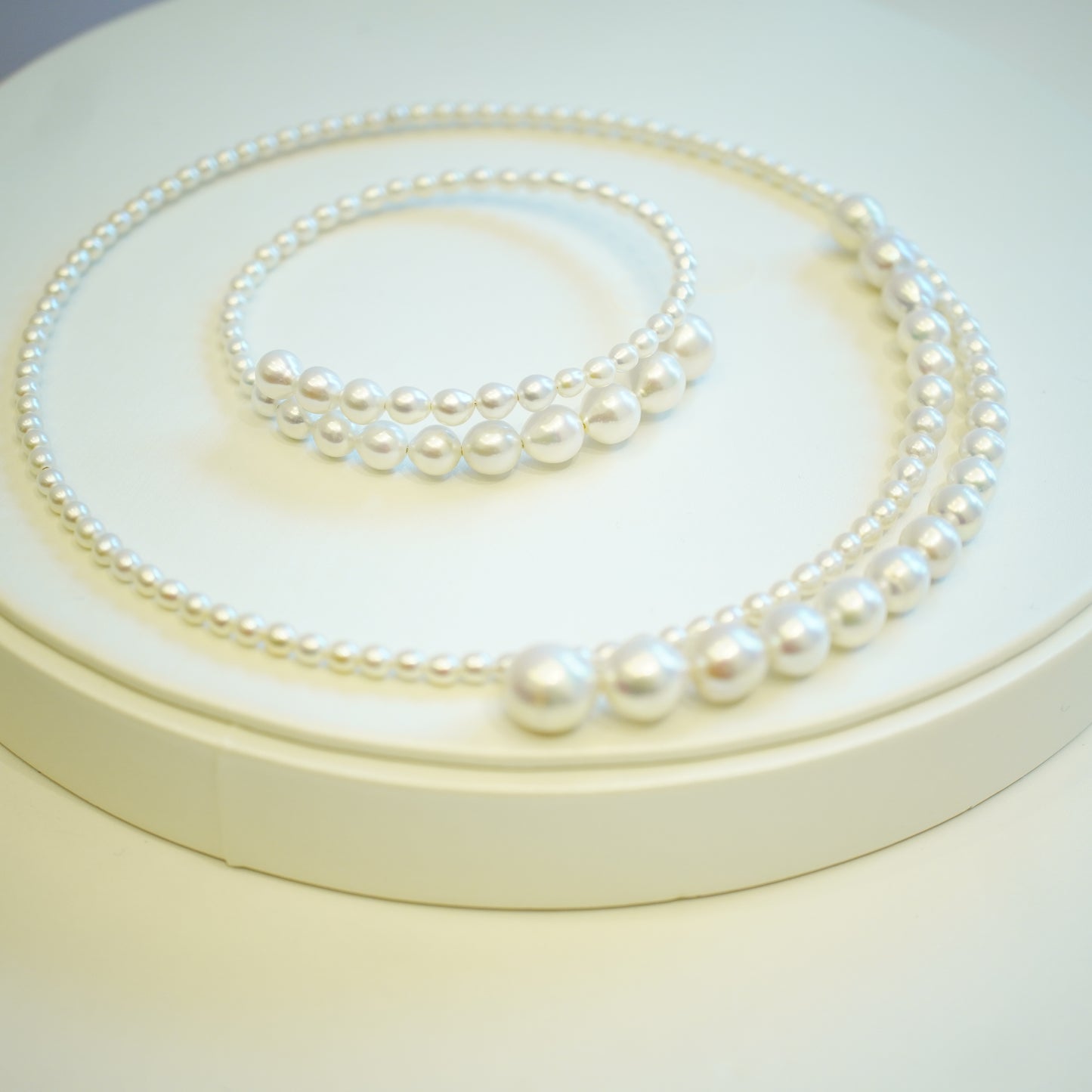 Pearl Choker Necklace and Bracelet