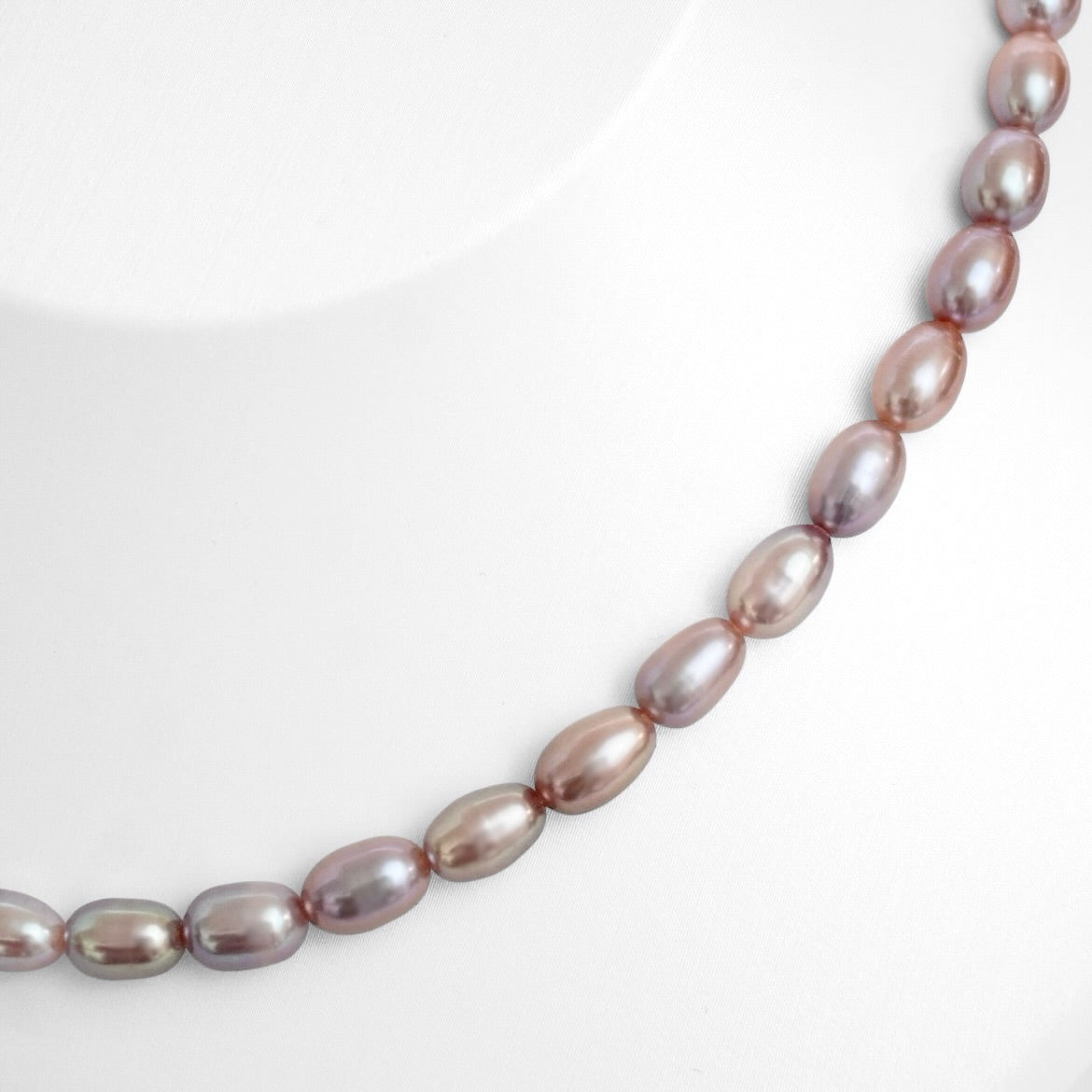Oval Natural Color Pearl Necklace