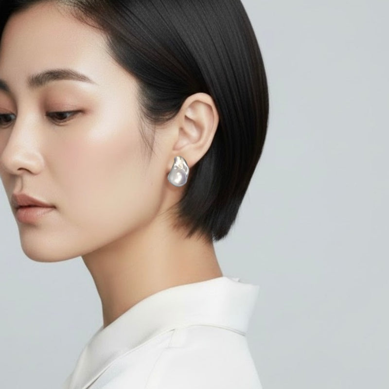 Big Baroque Pearl Pierce