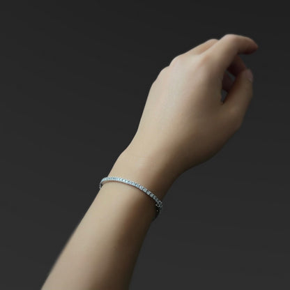 Moissonaite Line Bracelet