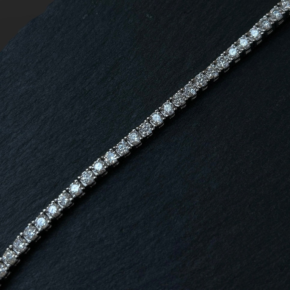 Moissonaite Line Bracelet