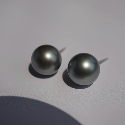 Tahitian Pearl Pierce