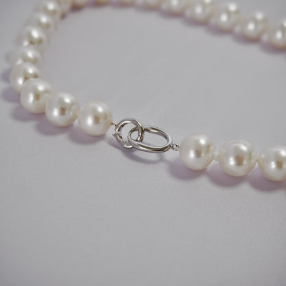 Big Pearl Necklace