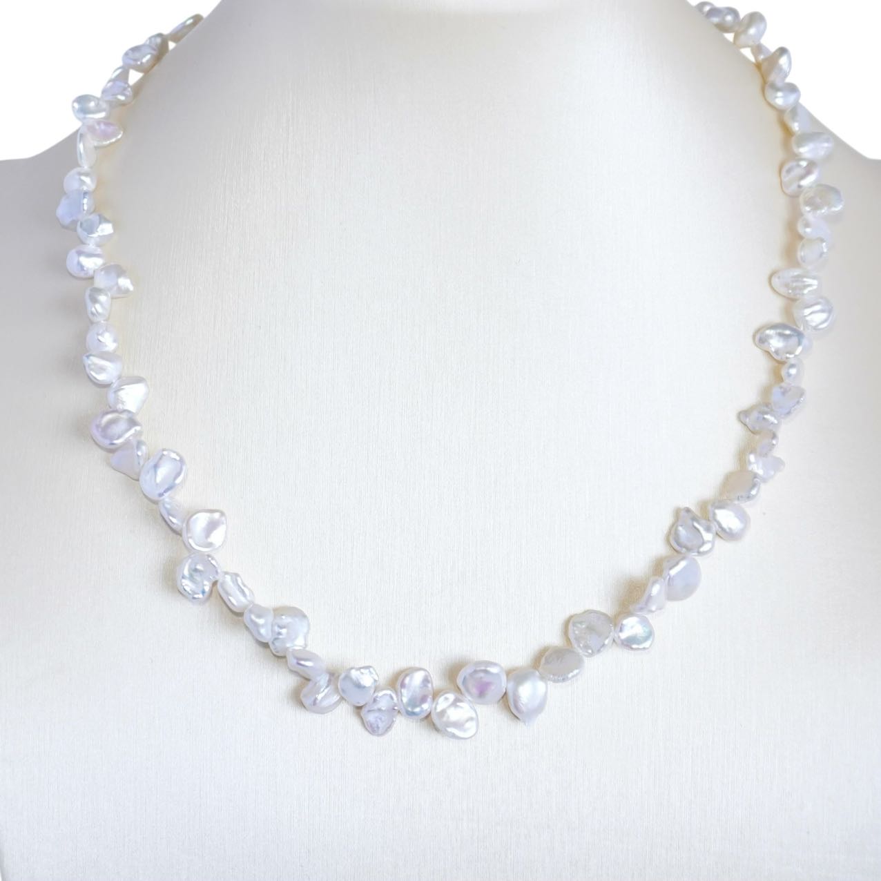 Petal Baroque Pearl Necklace