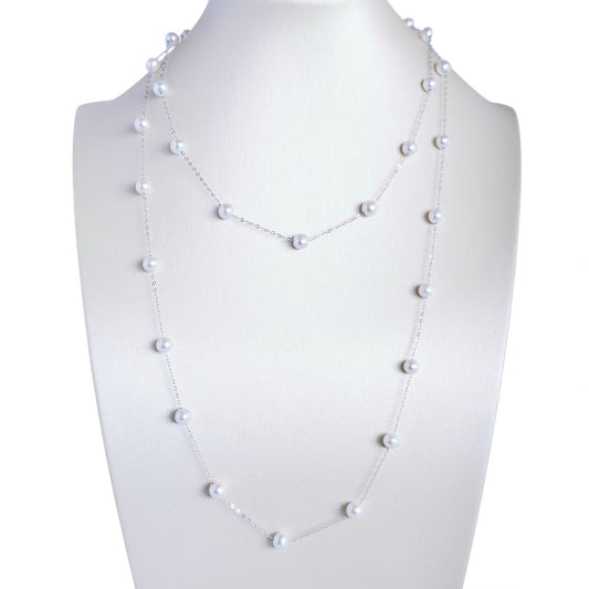 Station design long pearl necklace